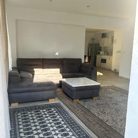 Apartment Cozy Urban Escape *